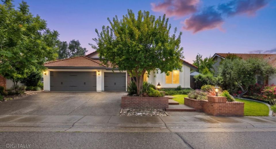 108 Burwood Way, Folsom, CA 95630 Photo