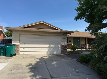 227 Sepulveda Dr, Stockton, CA 95210 Photo