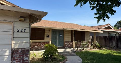 227 Sepulveda Dr, Stockton, CA 95210 Photo