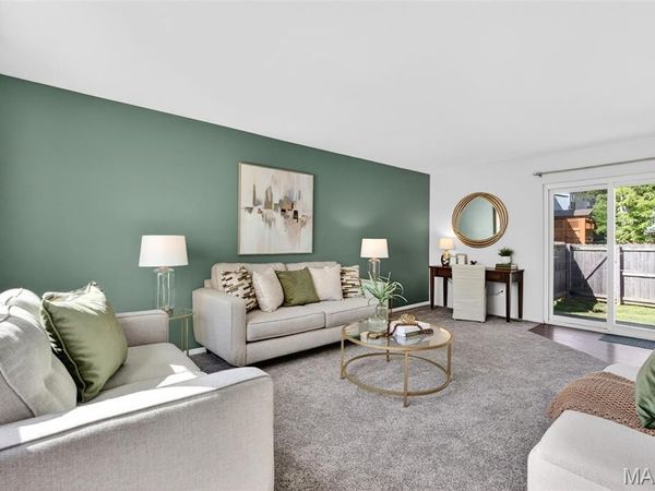 340 Fox Village Court , St Louis, MO 63021