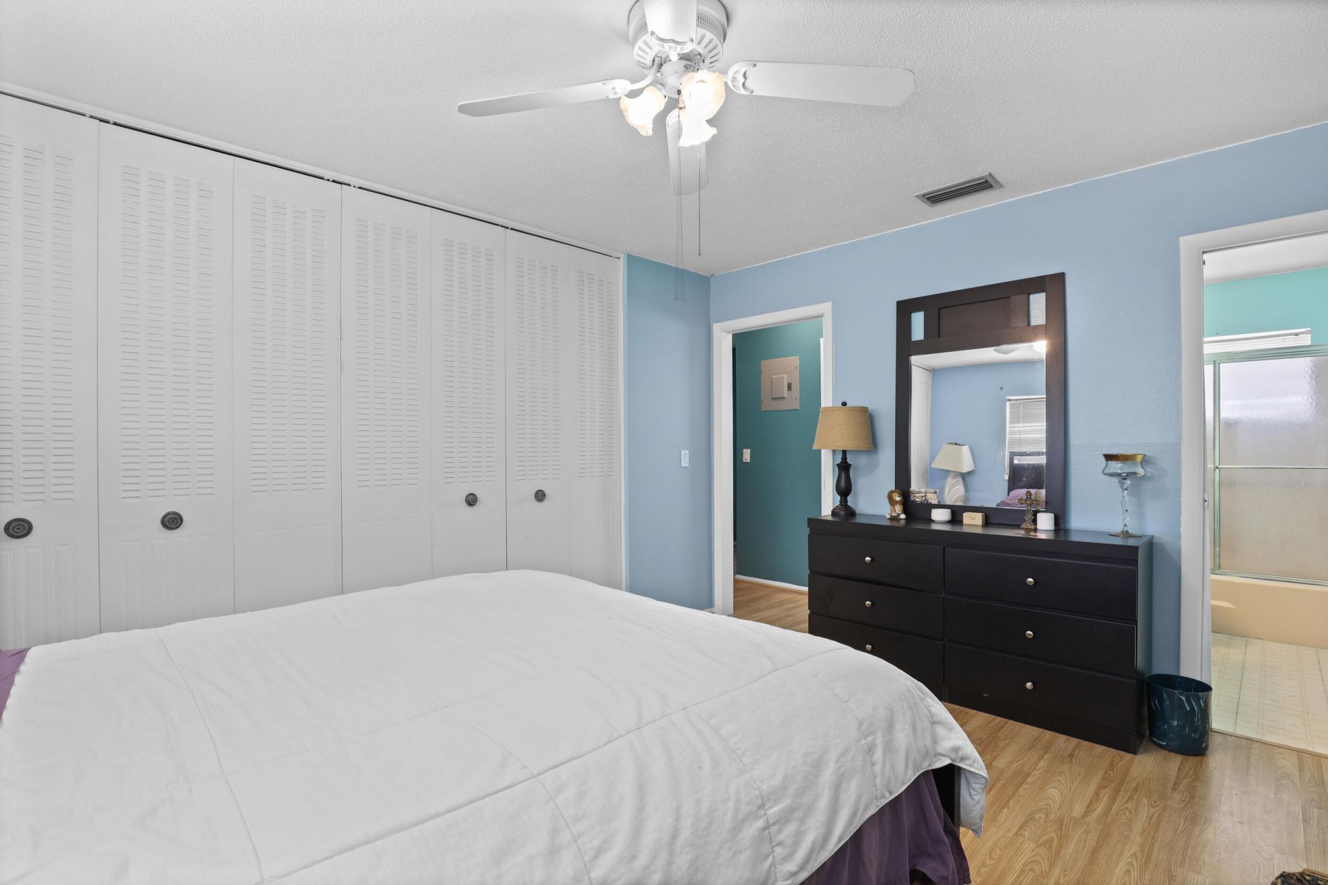 2885 W Ashley Dr Drive W, Unit B, West Palm Beach, FL 33415 Photo