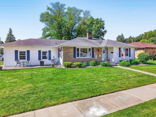 415 E 16TH STREET, Kaukauna, WI 54130