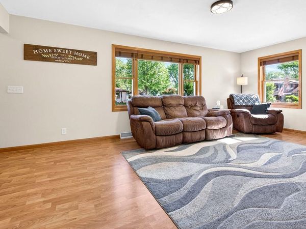 415 E 16TH STREET, Kaukauna, WI 54130