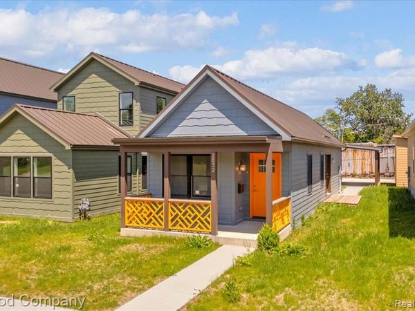 2832 16th Street, Detroit, MI 48216