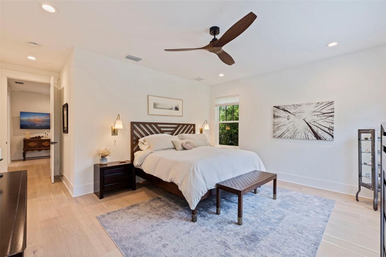 610 5th Street N, Saint Petersburg, FL 33701 Photo