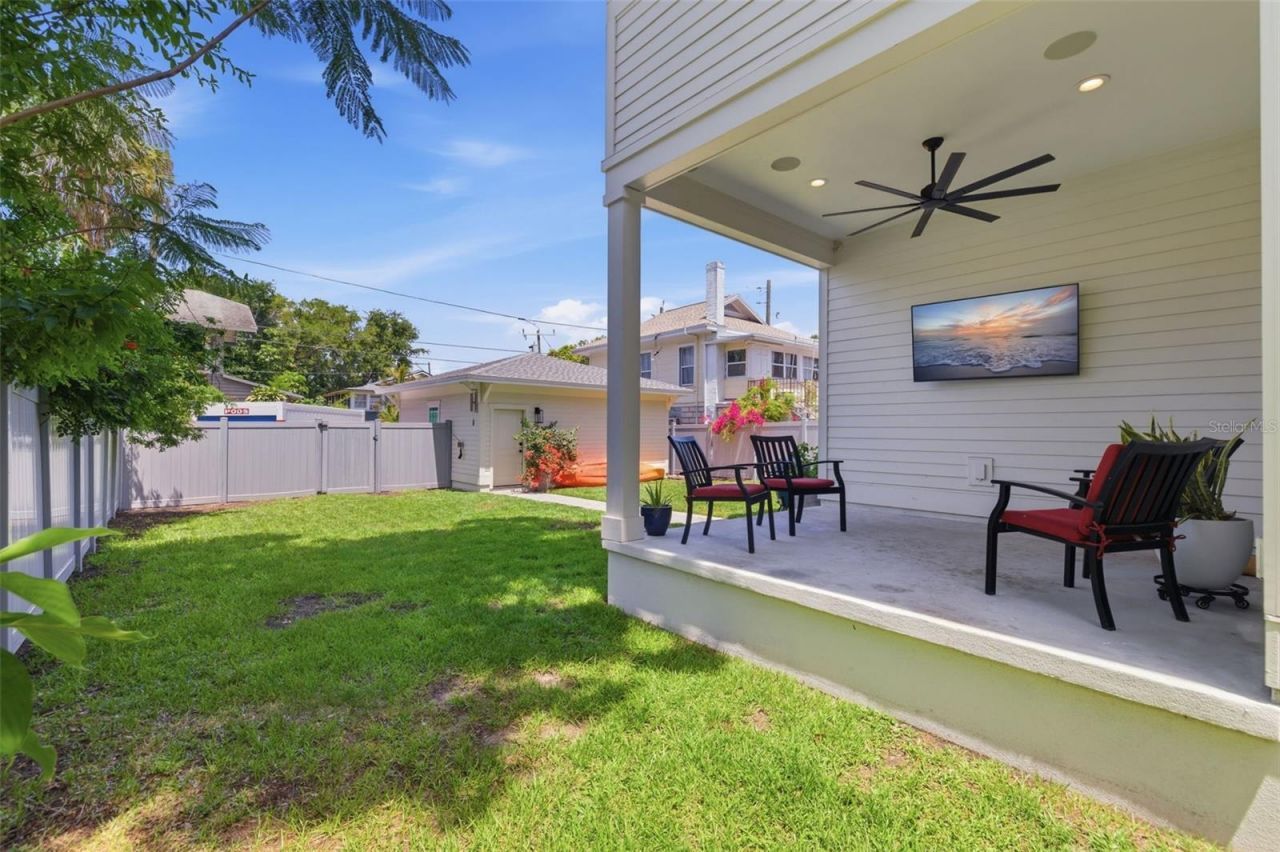 610 5th Street N, Saint Petersburg, FL 33701 Photo