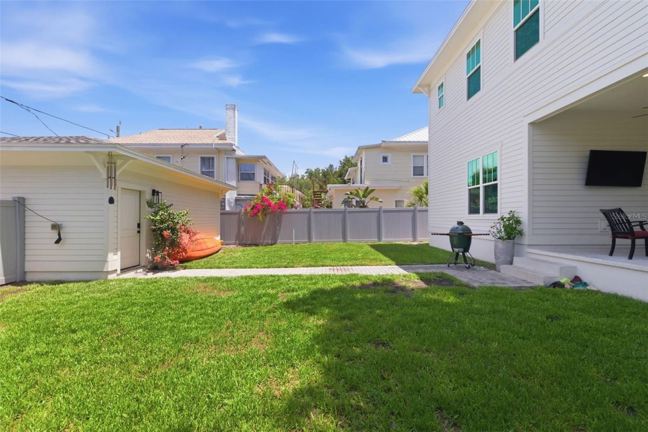 610 5th Street N, Saint Petersburg, FL 33701 Photo