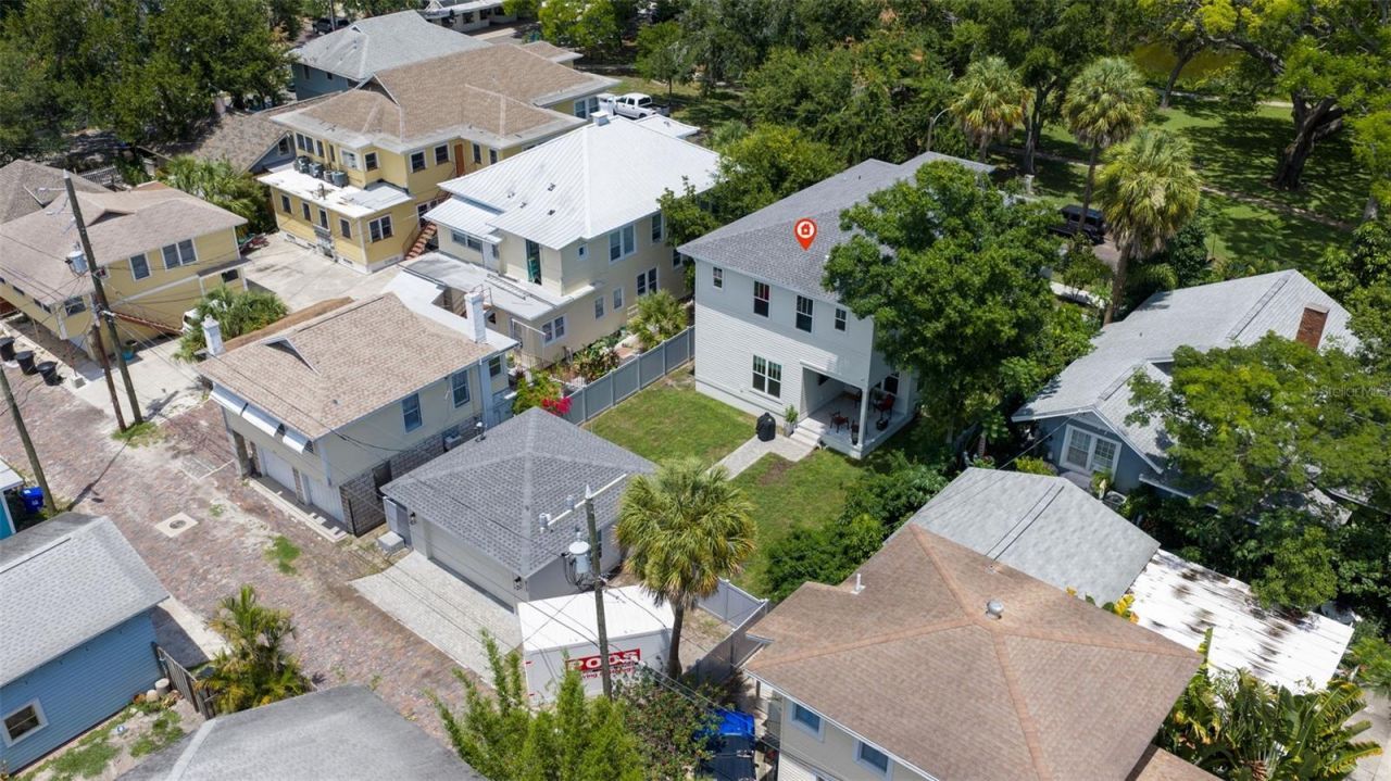 610 5th Street N, Saint Petersburg, FL 33701 Photo