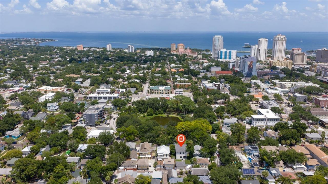 610 5th Street N, Saint Petersburg, FL 33701 Photo