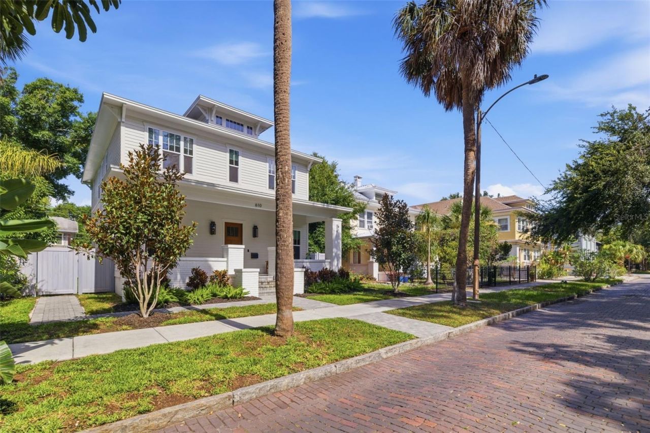 610 5th Street N, Saint Petersburg, FL 33701 Photo