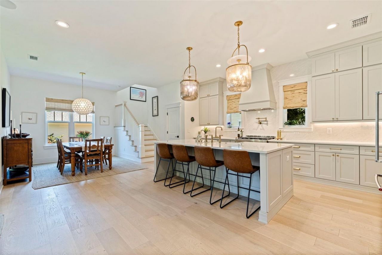 610 5th Street N, Saint Petersburg, FL 33701 Photo