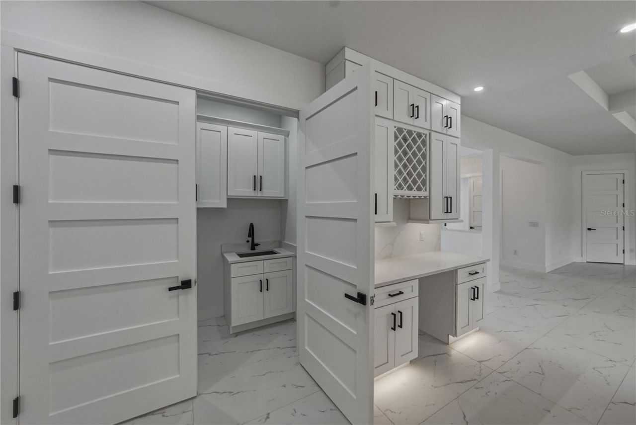 14080 Sydney Road, Dover, FL 33527 Photo