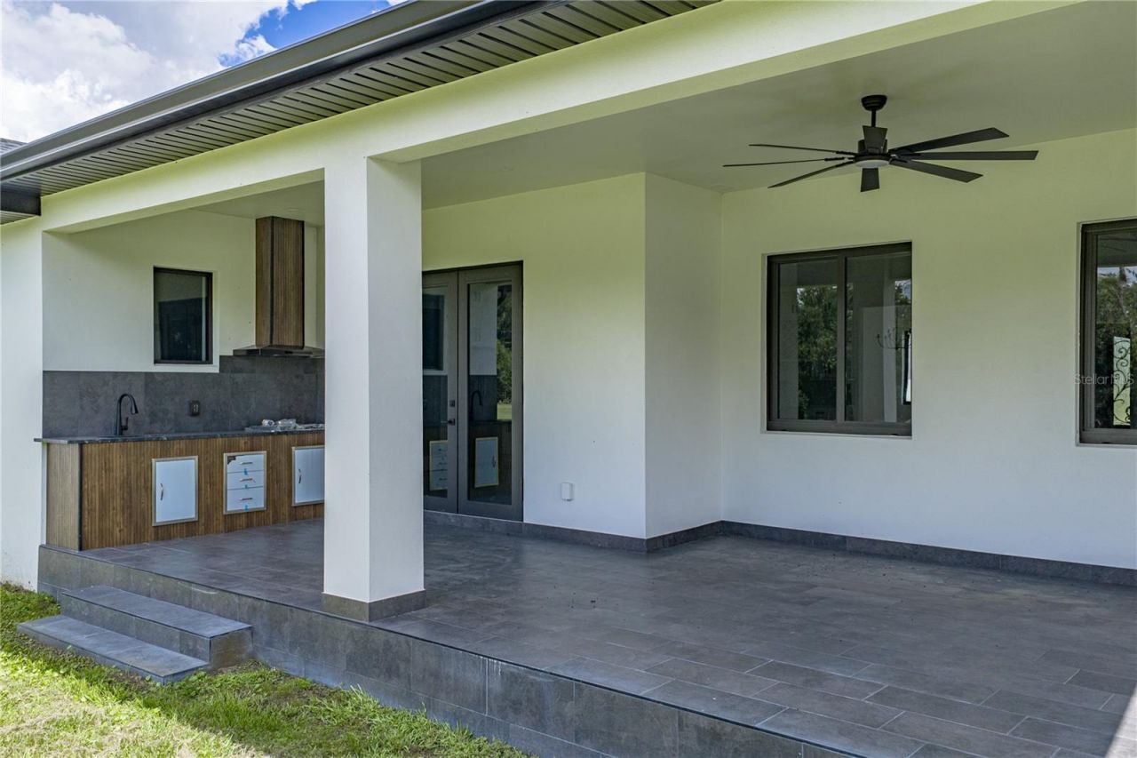 14080 Sydney Road, Dover, FL 33527 Photo