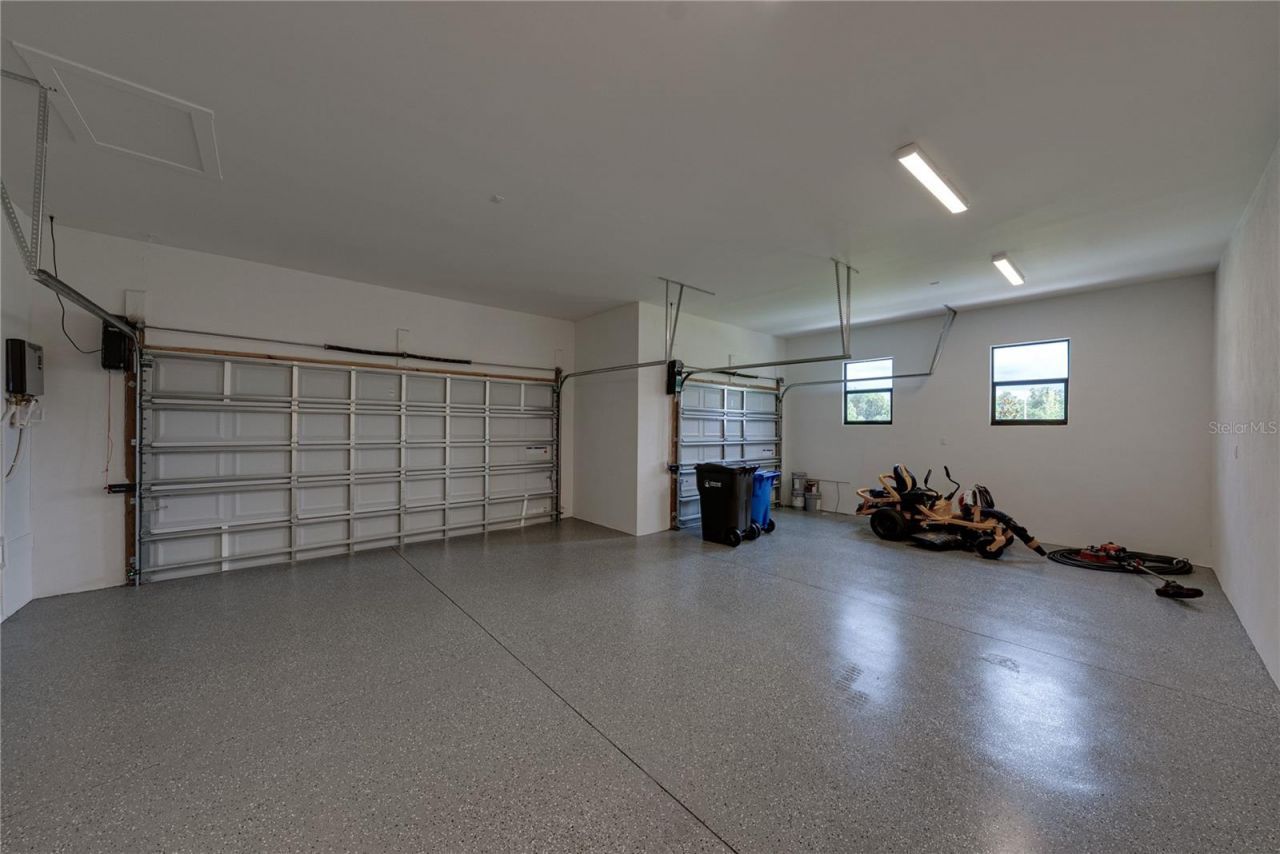 14080 Sydney Road, Dover, FL 33527 Photo