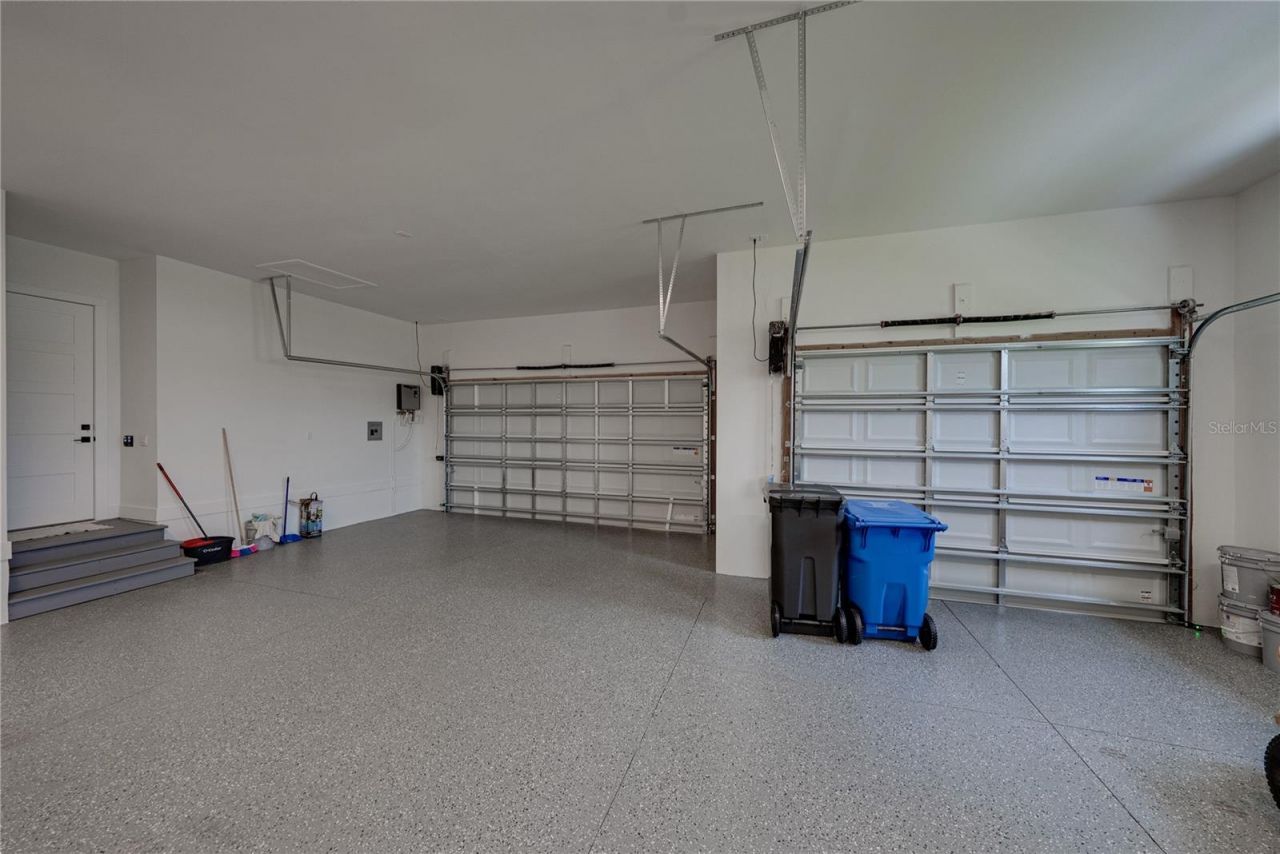 14080 Sydney Road, Dover, FL 33527 Photo