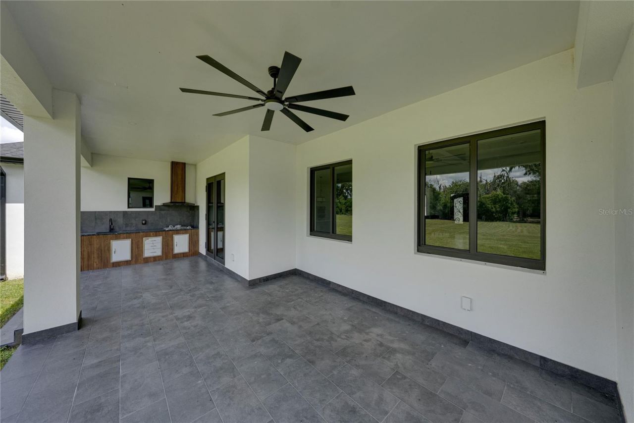14080 Sydney Road, Dover, FL 33527 Photo