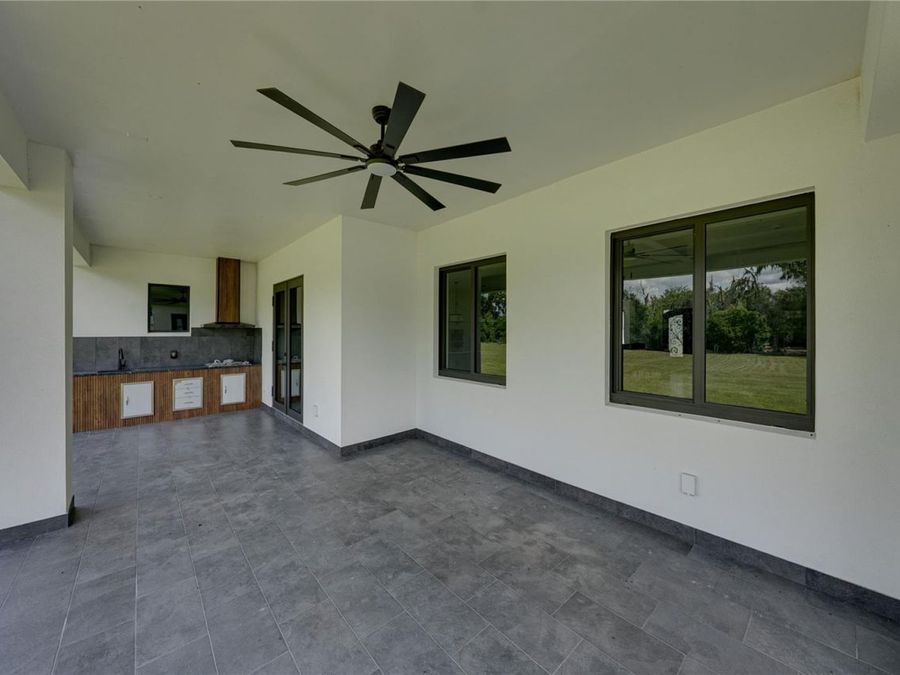 Property Image 71