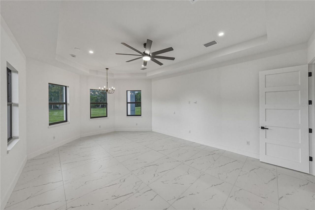 14080 Sydney Road, Dover, FL 33527 Photo