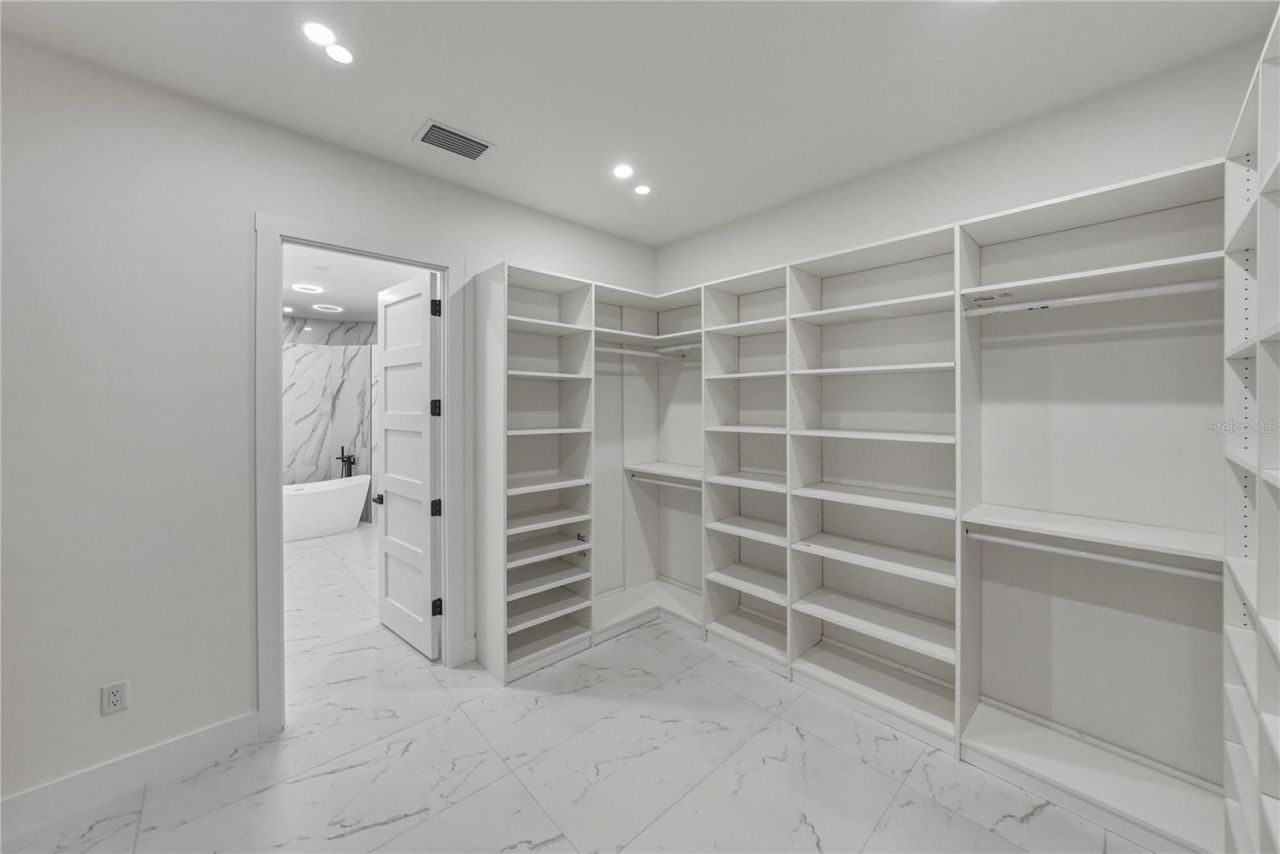 14080 Sydney Road, Dover, FL 33527 Photo