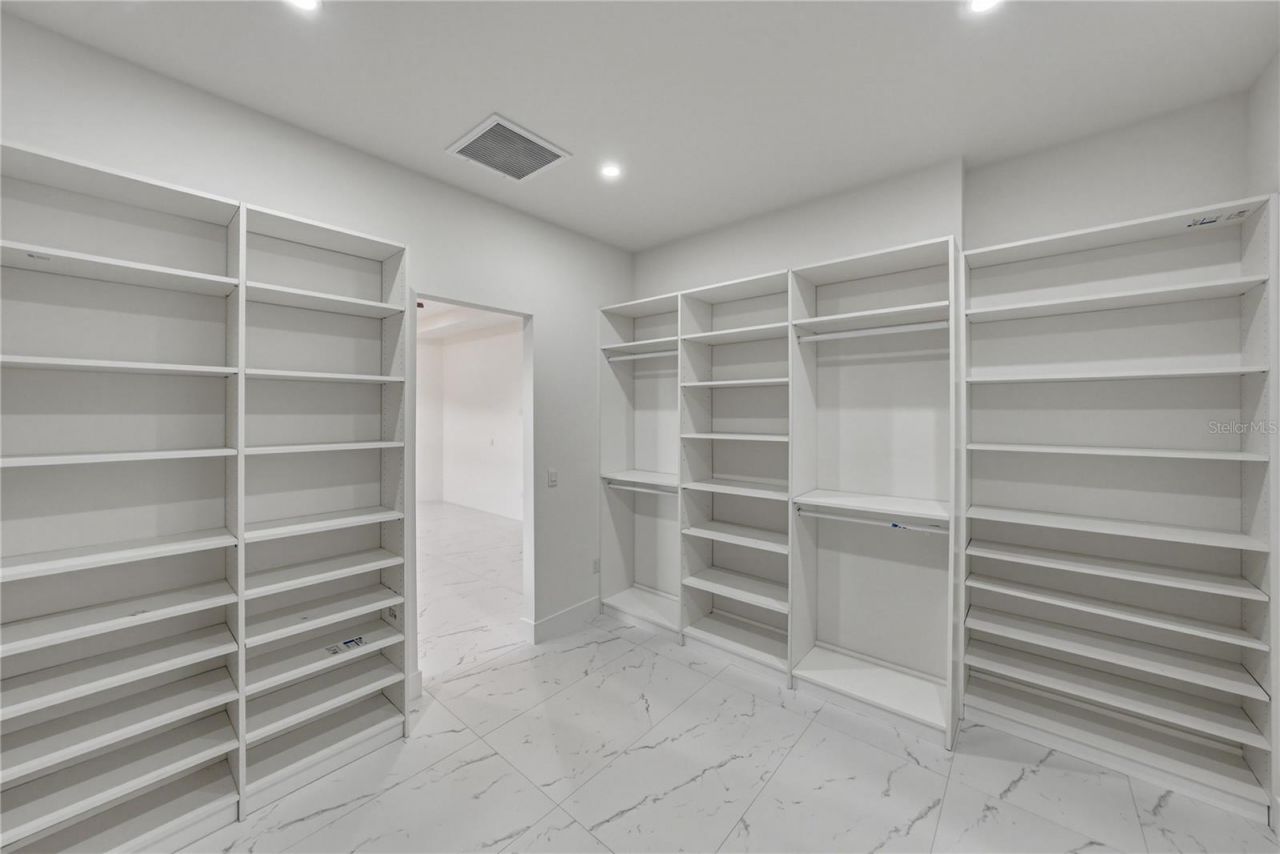 14080 Sydney Road, Dover, FL 33527 Photo