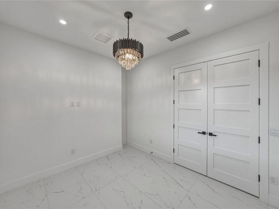 Property Image 96