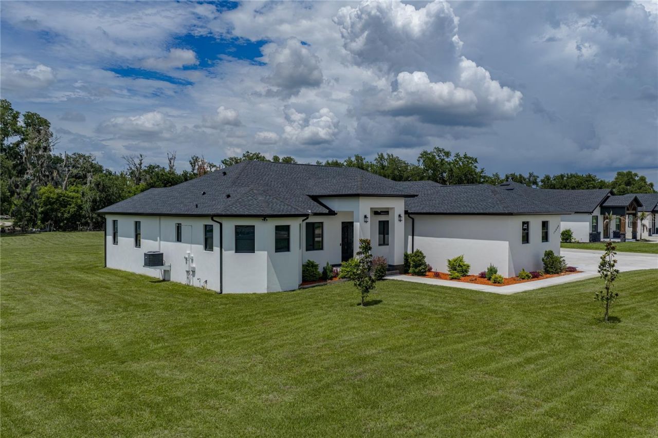 14080 Sydney Road, Dover, FL 33527 Photo