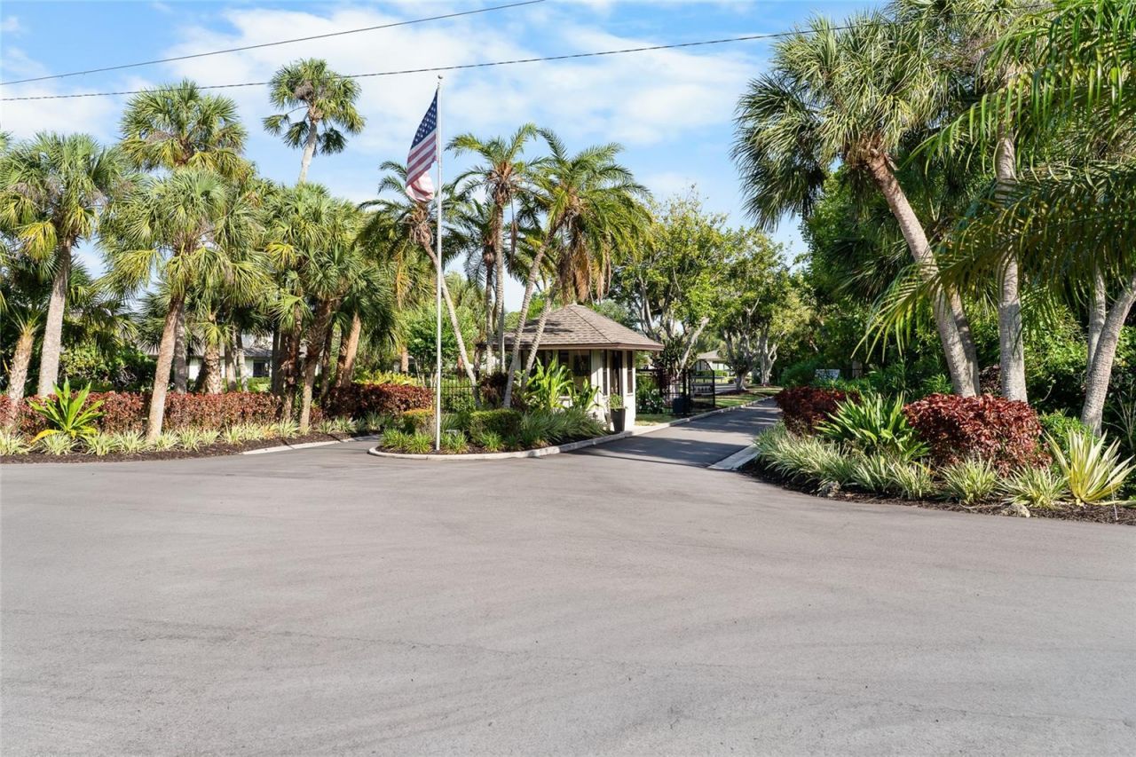 3766 Ballantrae Drive, Unit 22D, Sarasota, FL 34238 Photo