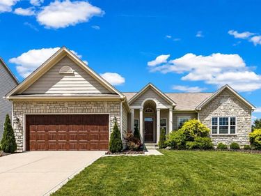 2009 Rocklake Court, Lewis Center, OH 43035