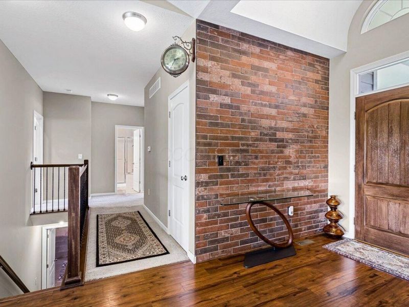 2009 Rocklake Court, Lewis Center, OH 43035 Photo 5