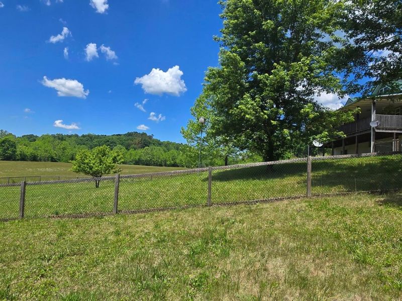 7455 Old Grade Road, Chesterhill, OH 43728 Photo 12