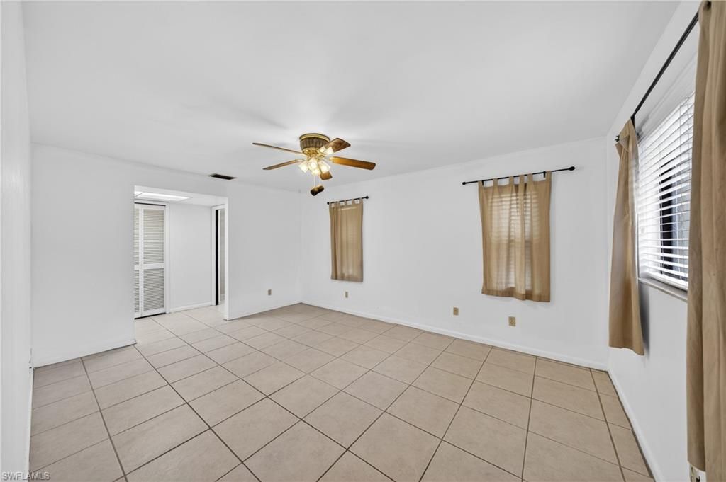 2233 SW 4th St , Cape Coral, FL 33991 Photo