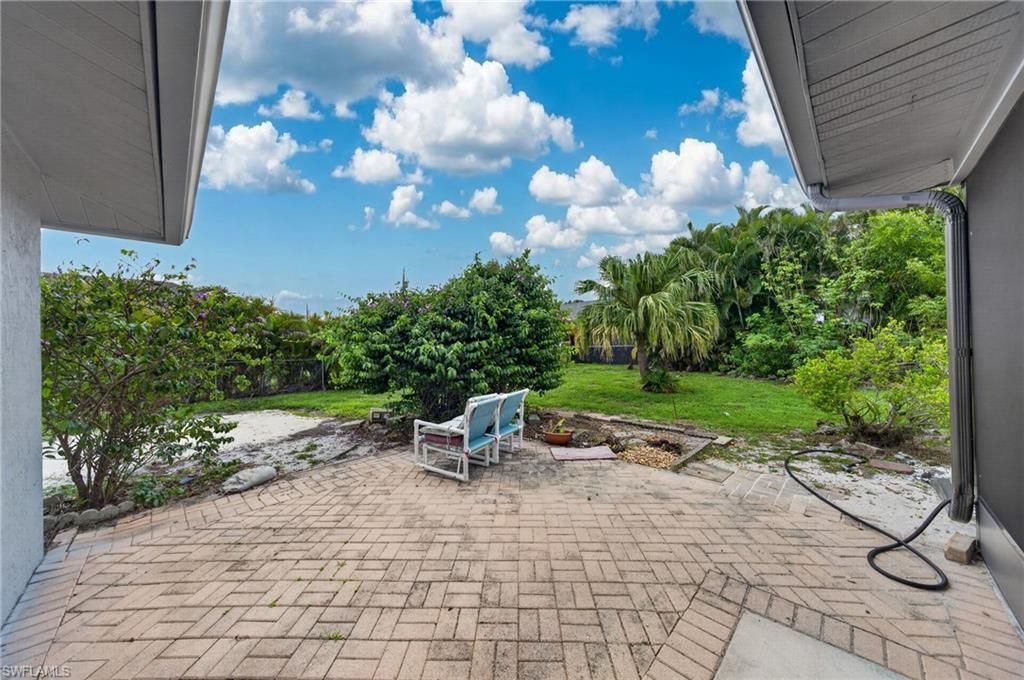 2233 SW 4th St , Cape Coral, FL 33991 Photo
