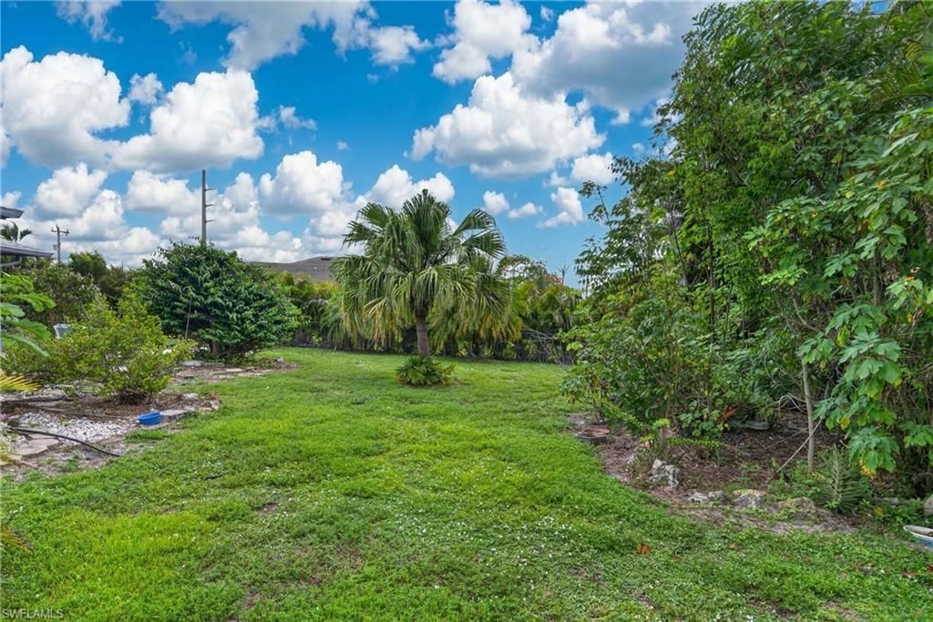 2233 SW 4th St , Cape Coral, FL 33991 Photo