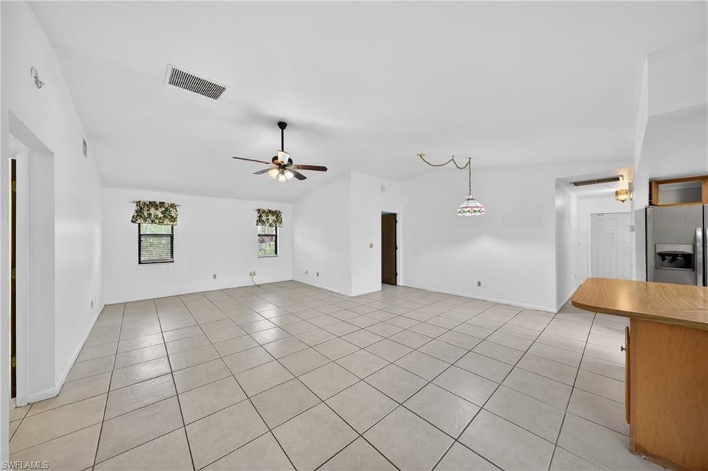 2233 SW 4th St , Cape Coral, FL 33991 Photo