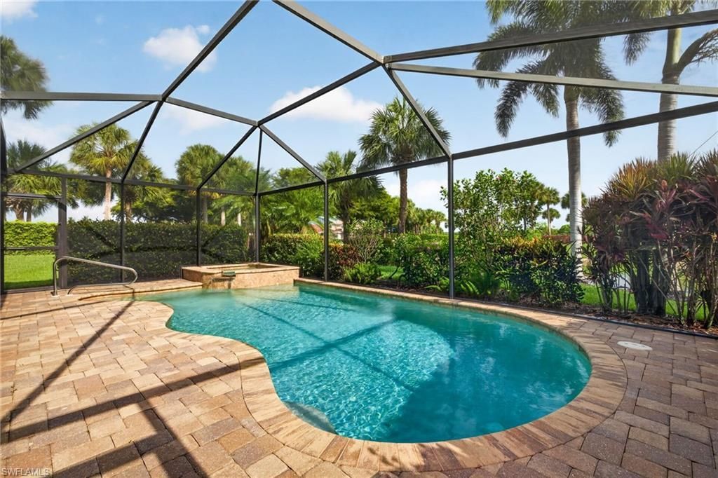 9550 Hemingway Ln, Fort Myers, FL 33913 Photo