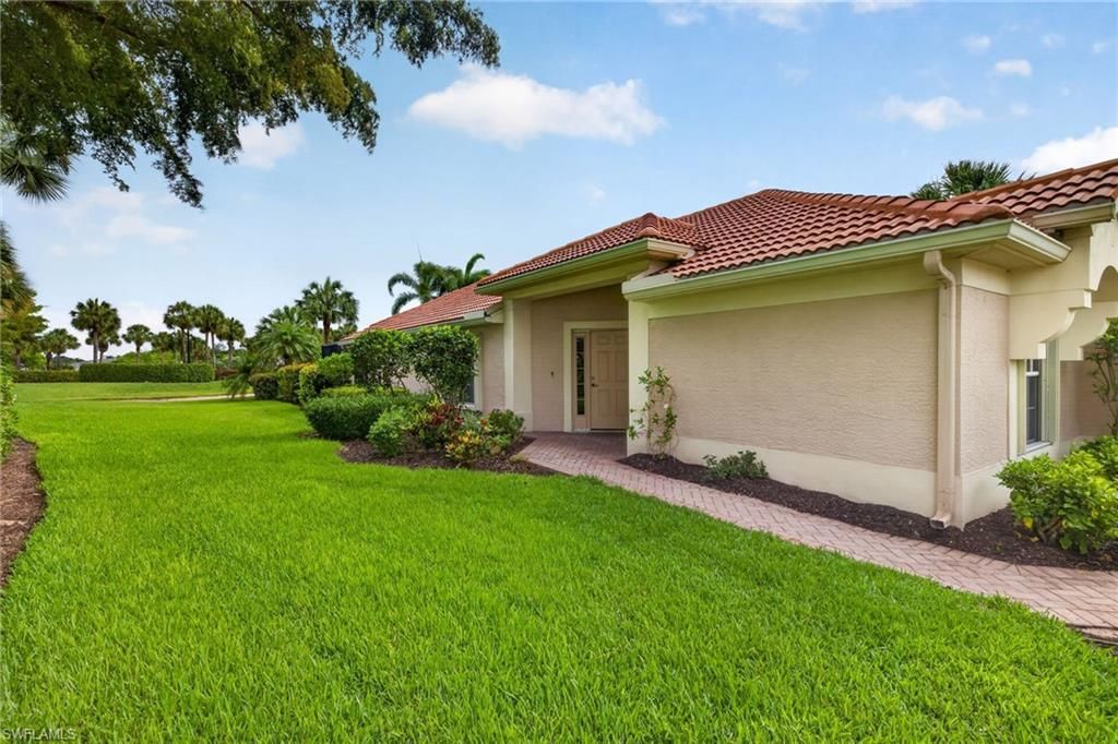 9550 Hemingway Ln, Fort Myers, FL 33913 Photo