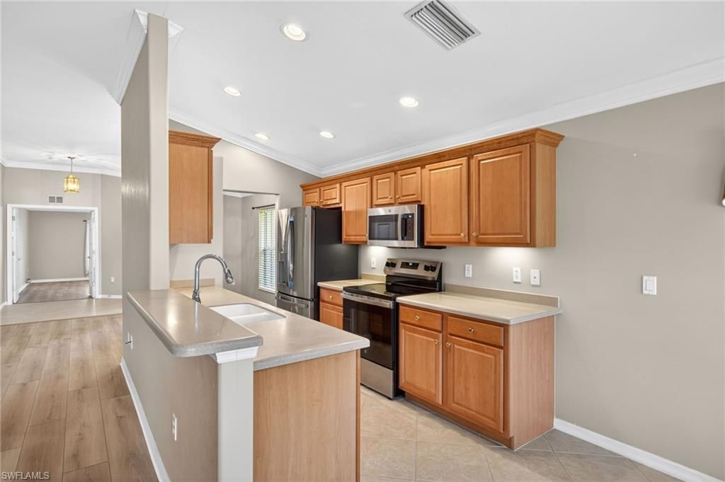 9550 Hemingway Ln, Fort Myers, FL 33913 Photo