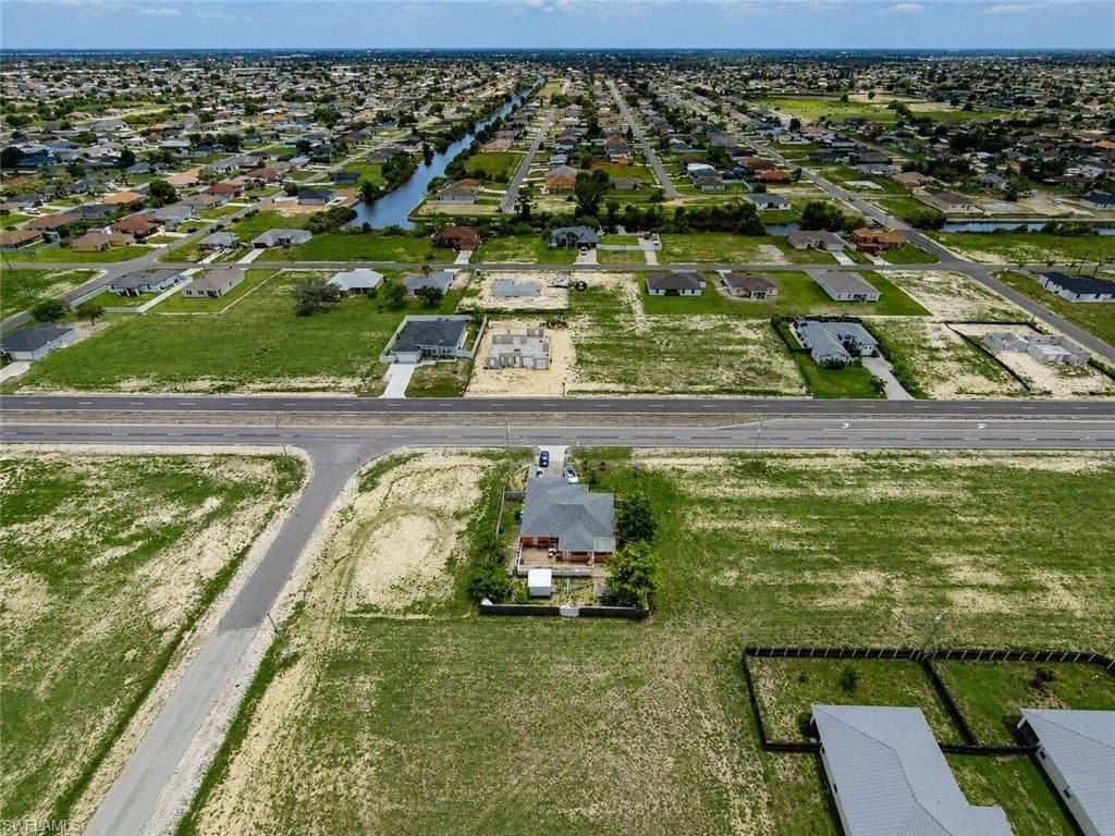 507 Diplomat Pkwy E, Cape Coral, FL 33909 Photo