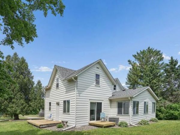 12120 County Road 24 , Watertown, MN 55388