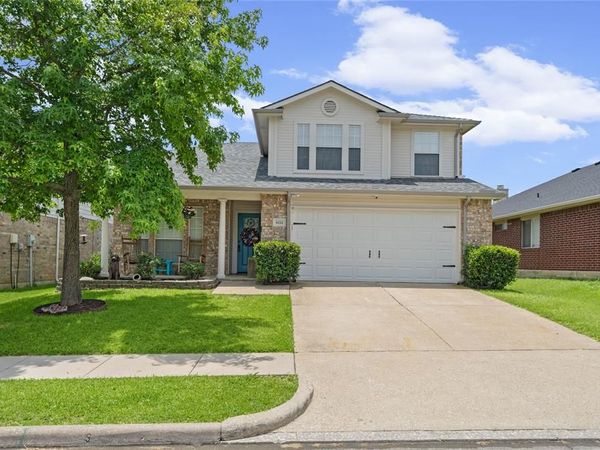 6124 Hillside Lane, Sachse, TX 75048