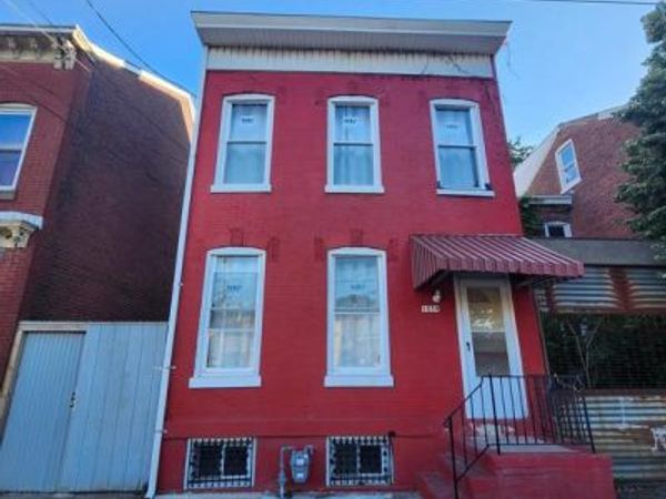 1059 S CLINTON AVENUE, TRENTON, NJ 08611