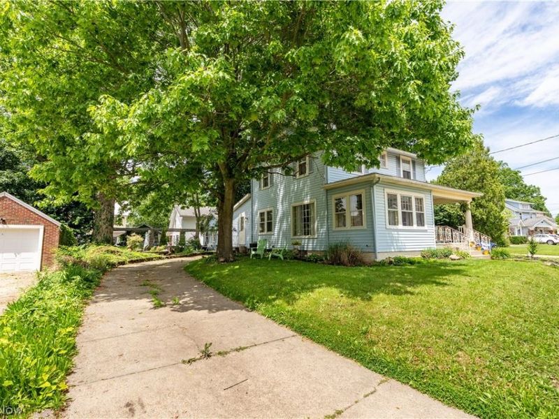 921 E Gorgas Street, Louisville, OH 44641 Photo 3