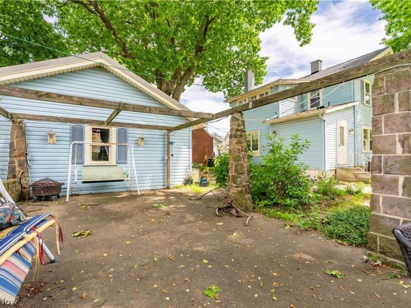 921 E Gorgas Street, Louisville, OH 44641 Photo 7
