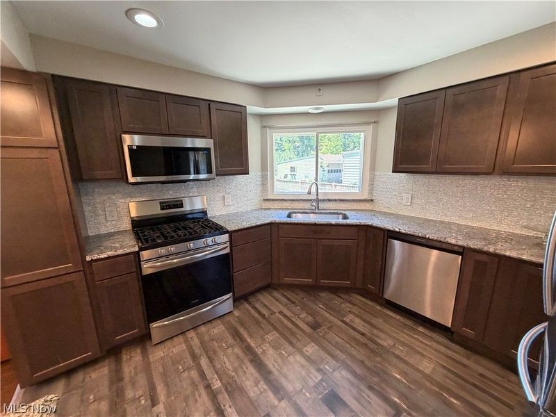 21779 Eaton Road, Fairview Park, OH 44126 Photo 6