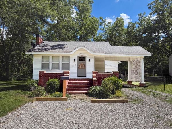 2304 Proper St., Corinth, MS 38834