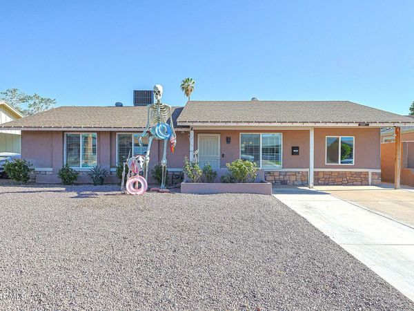 2327 W SUNNYSIDE Avenue, Phoenix, AZ 85029