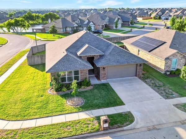 3045 NW 184th Terrace, Edmond, OK 73012