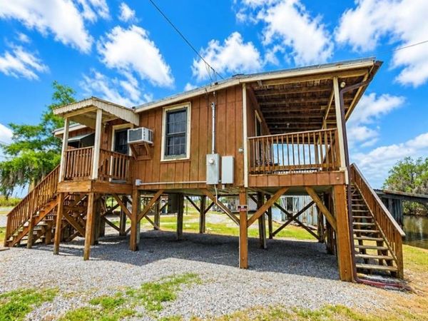 150A W SHIRLEY Road, Port Sulphur, LA 70083