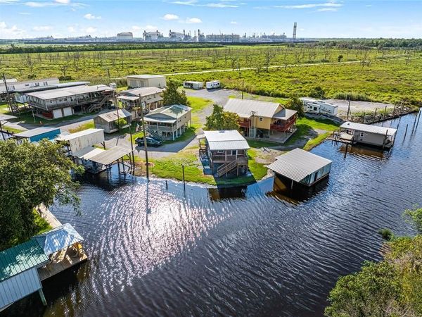 150A W SHIRLEY Road, Port Sulphur, LA 70083