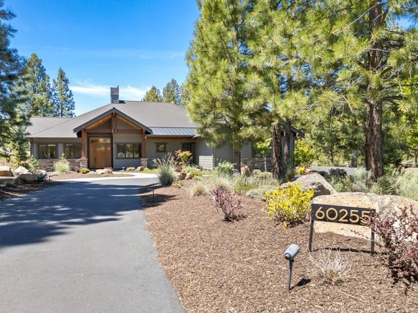 60255 Sunset View Drive, Bend, OR 97702